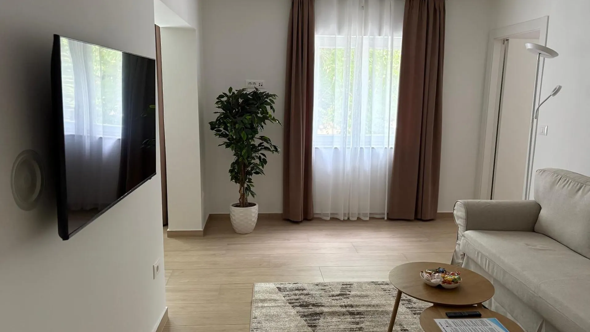 Apartment Tatjana Pula City Center 0*,