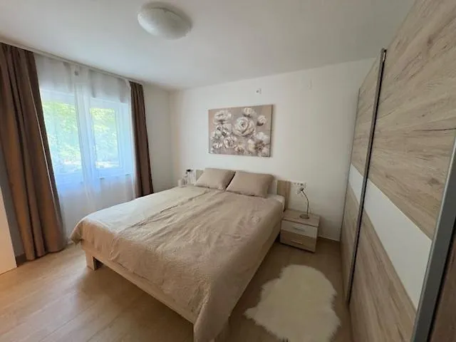 Apartment Tatjana Pula City Center